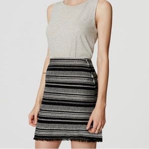 LOFT Tweed Skirt, size 2 in Black & White